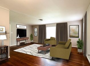 4623 Holly St, Bellaire, TX 77401