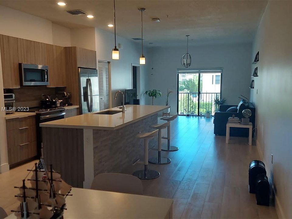 1st image of 7855 NW 104th Ave APT 21