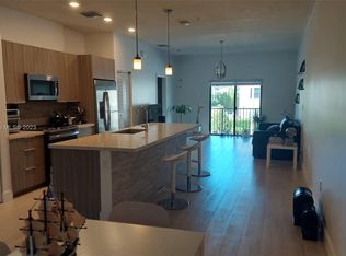 7855 NW 104th Ave APT 21, Doral, FL 33178