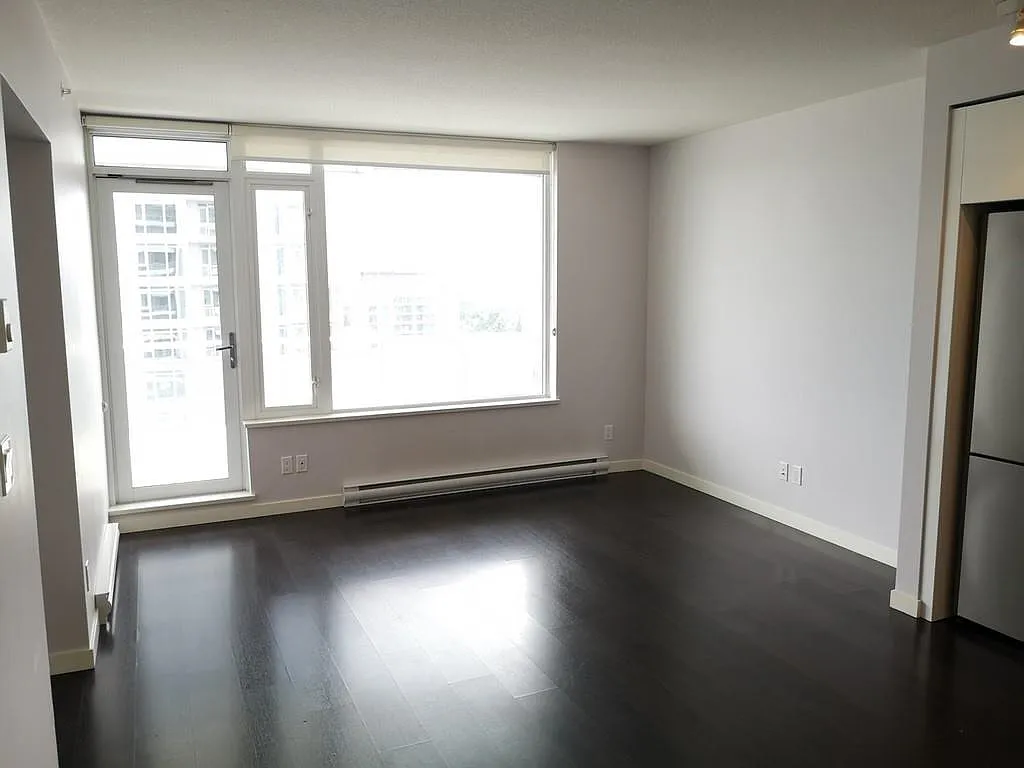 6333 Silver Ave — Photo 3