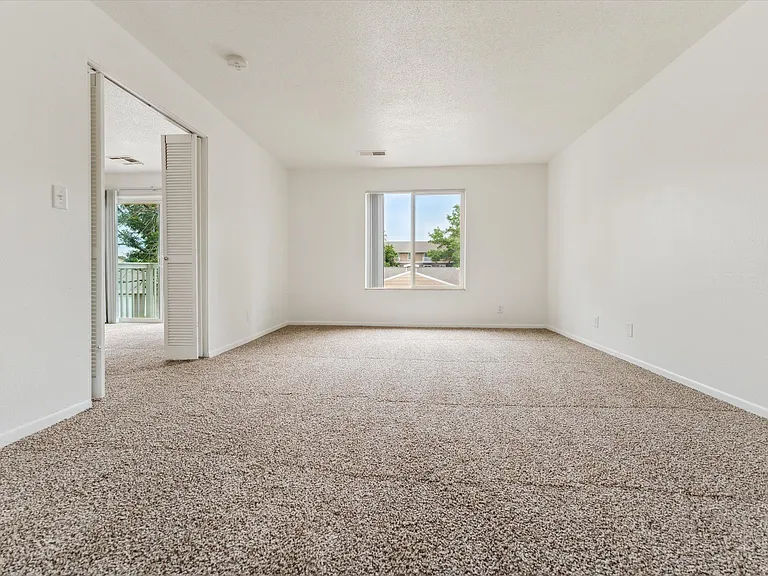 Juniper - 2 Bed / 2 Bath - 1,322 Sq.Ft.