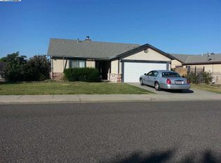 1909 Aarvig Ln, Ceres, CA 95307