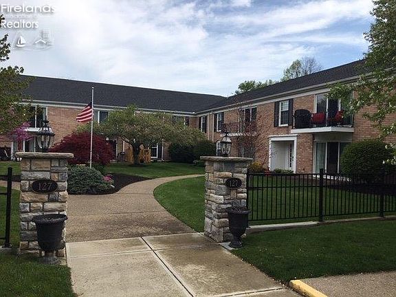 2nd image of 127 Stonyridge Dr APT 213