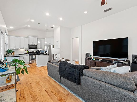 2nd image of 2100 Hermia St #41