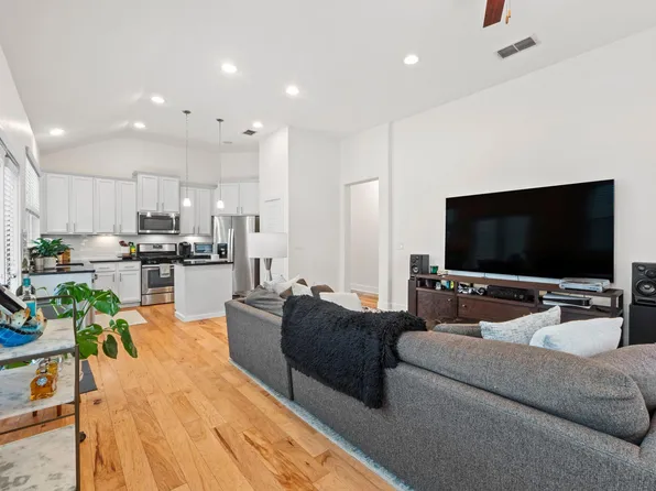 2100 Hermia St #41, Austin, TX 78741