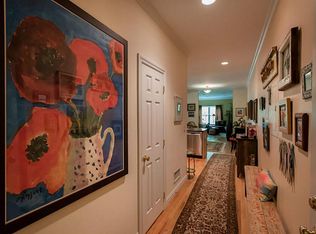 353 Chappaqua Rd, Briarcliff Manor, NY 10510