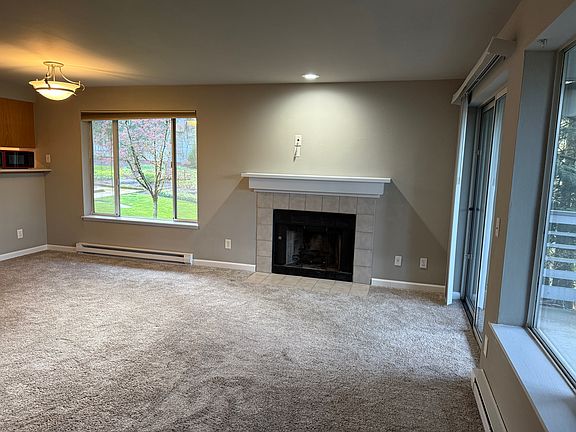 3rd image of 9808 NE 142nd Pl APT F201