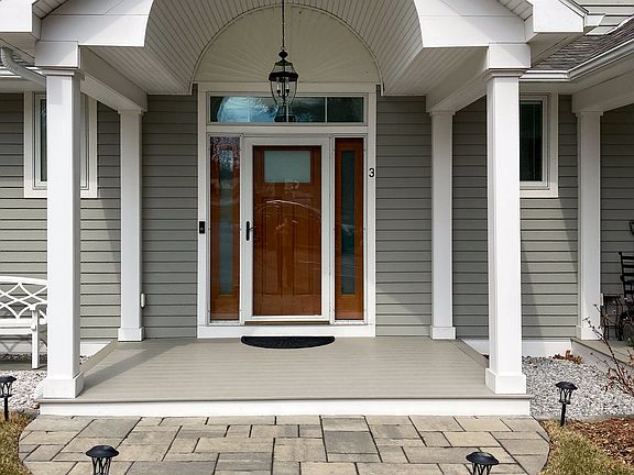 4th image of 38 Pebble Beach Rd Unit 3
