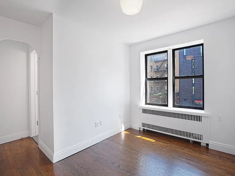 62 Leroy St #2BC — Photo 12