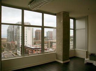 50 E 16th St UNIT 1305, Chicago, IL 60616