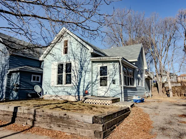 355 Burgess St, Saint Paul, MN 55117