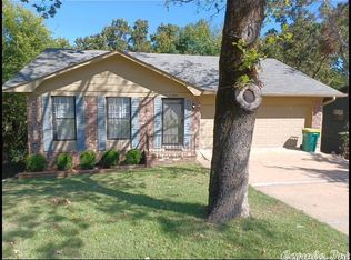 11300 Bainbridge Dr, Little Rock, AR 72212