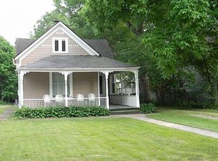 382 Bloom St, Highland Park, IL 60035