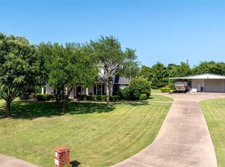 4020 Zachs Ct, Midlothian, TX 76065