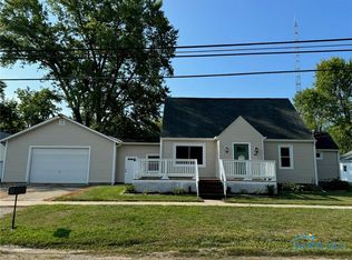 404 E Perry St, Bryan, OH 43506