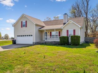 3823 McAllister Dr, Clarksville, TN 37042