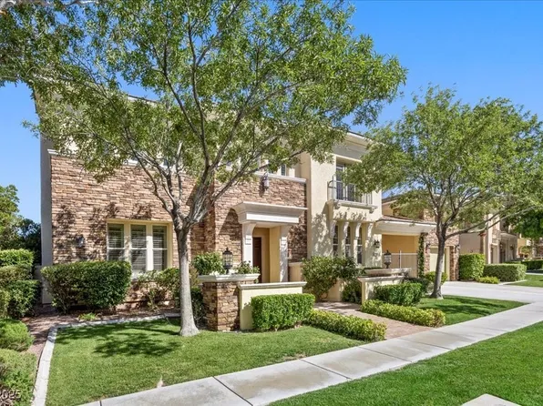 300 N Royal Ascot Dr, Las Vegas, NV 89144