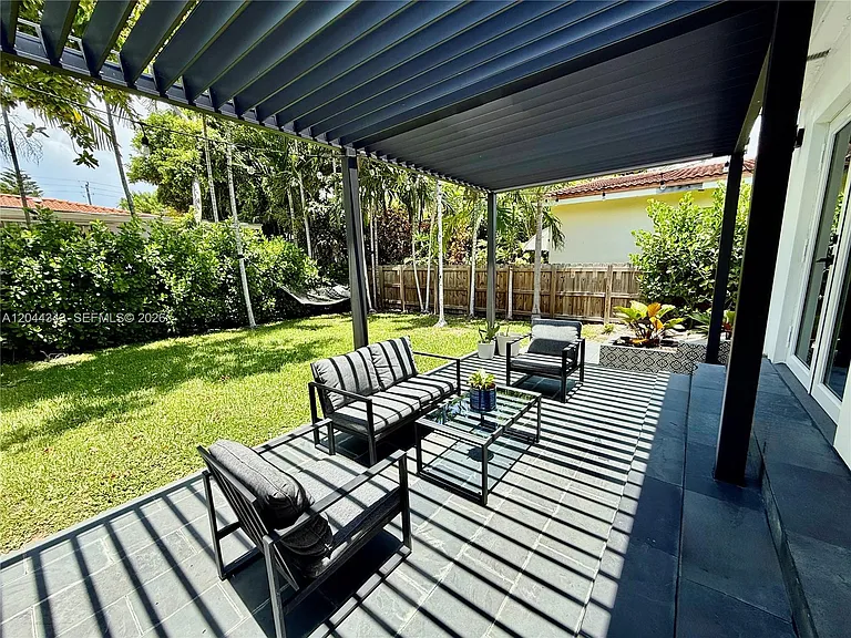9008 Emerson Ave — Photo 27