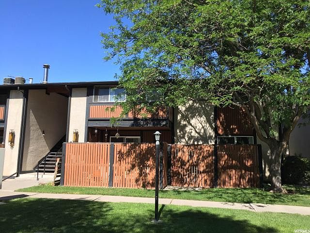 1st image of 182 N Garden Park Dr