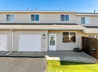 2127 13th St NW, Minot, ND 58703