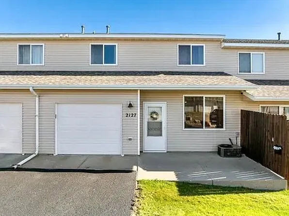 2127 13th St NW, Minot, ND 58703