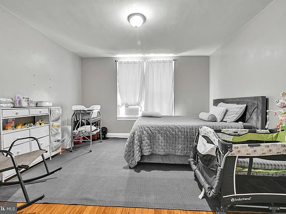 4th image of 203 Park 203 205 Pl