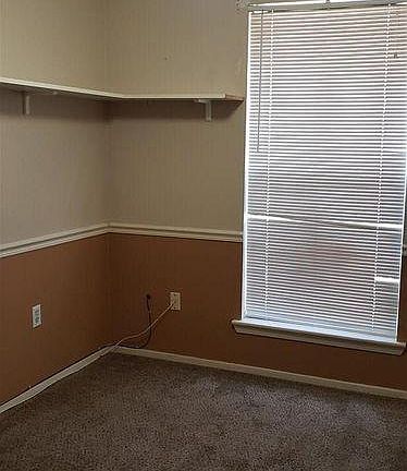 4th image of 217 Cypress Dr