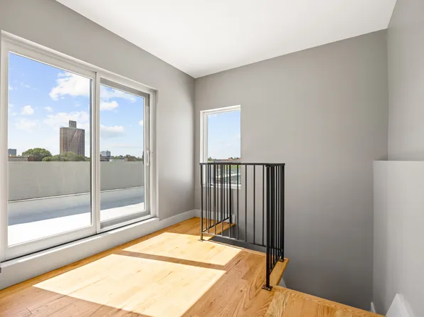 1226 Saint Mark's Avenue image 6 of 8