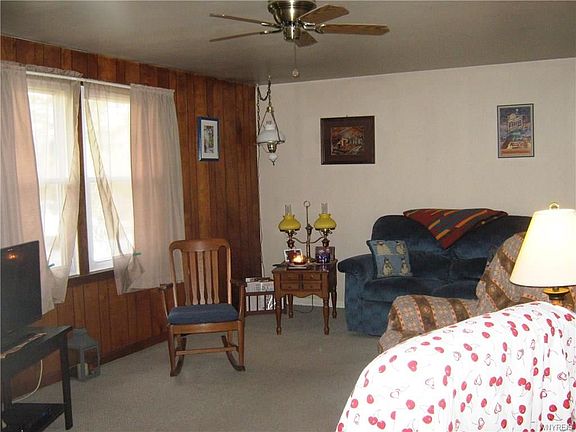 3rd image of 4959 Thurston Ave