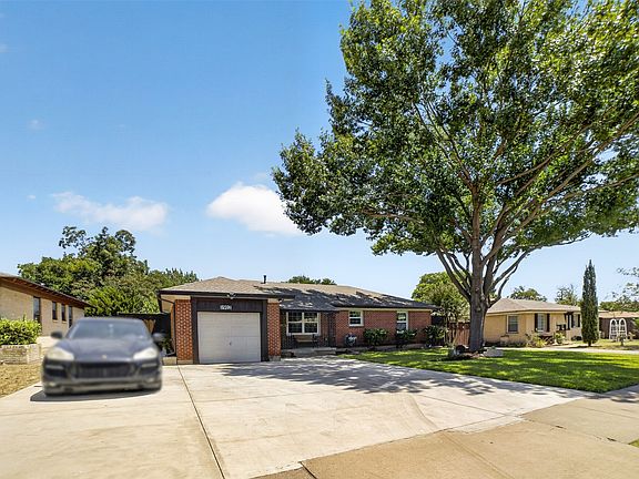 2nd image of 1912 Old Gate Ln