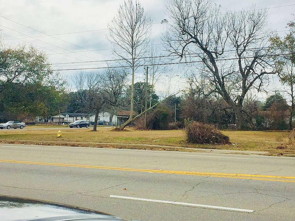 1st image of 30TH Avenue