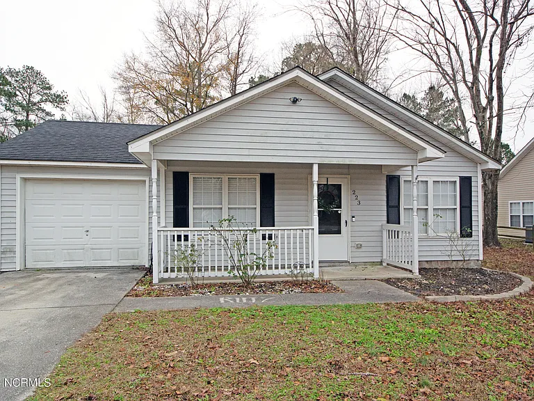 223 Summersill School Rd — Photo 1