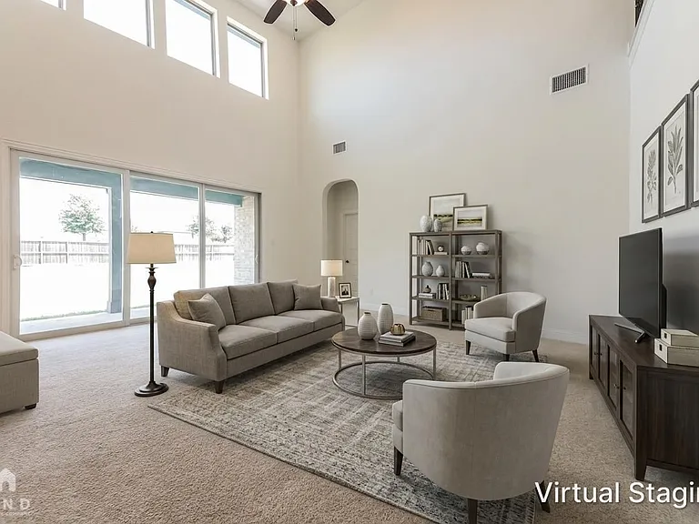 12108 Buffalo Hills Dr — Photo 2