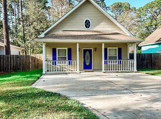 832 E 22nd Ave, Gulf Shores, AL 36542