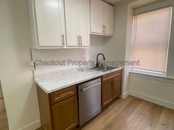 4746 S Grand Blvd, Saint Louis, MO 63111
