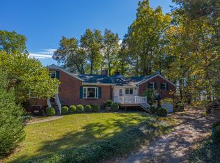 911 Blacksburg Rd, Fincastle, VA 24090