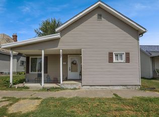 586 E Main St, Logan, OH 43138