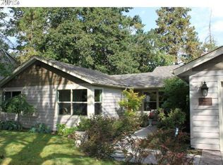 101 W 39th Ave, Eugene, OR 97405