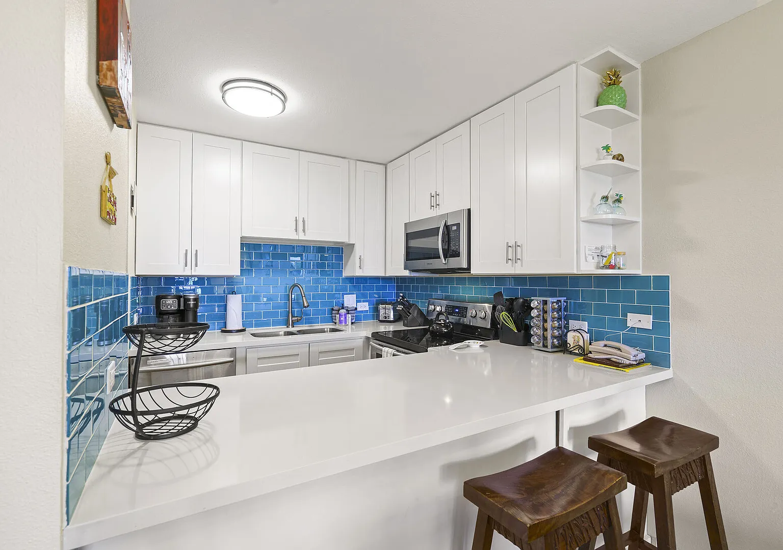 Experience Kamaole Sands 4-409 - Ocean Views, Spacious, Renovated, — Photo 1