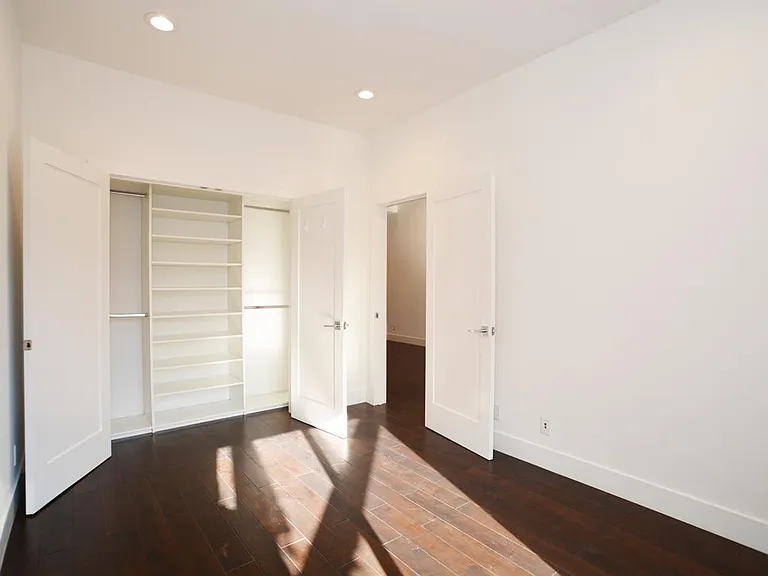 3769 Cesar Chavez #C — Photo 8