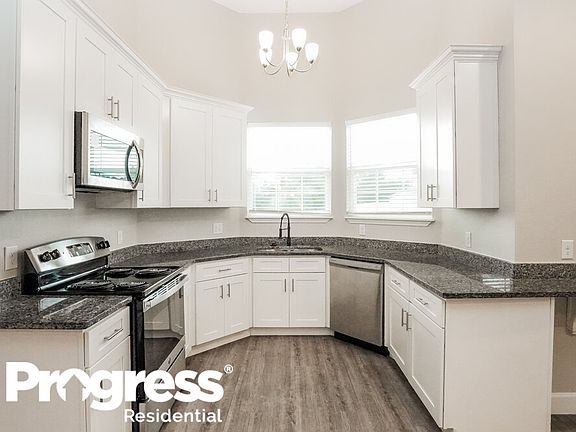 5th image of 243 Hibiscus Ln