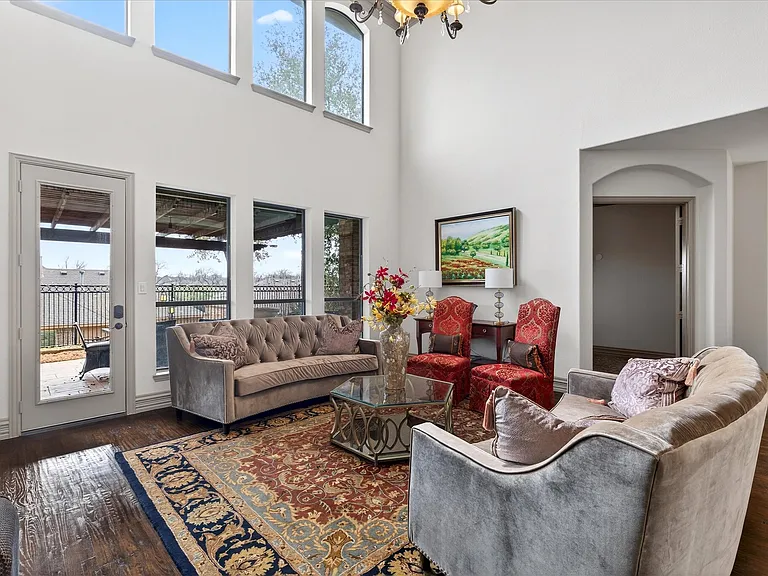 4101 Cherokee Dr — Photo 11