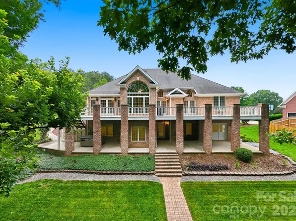 18 Mallard Ct, Granite Falls, NC 28630