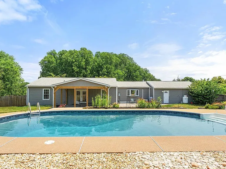 8158 Poplar Grove Dr — Photo 44