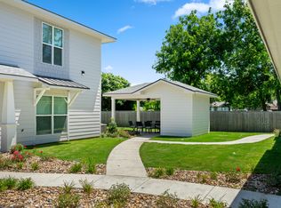 420 Craig St #D2, Sulphur Springs, TX 75482