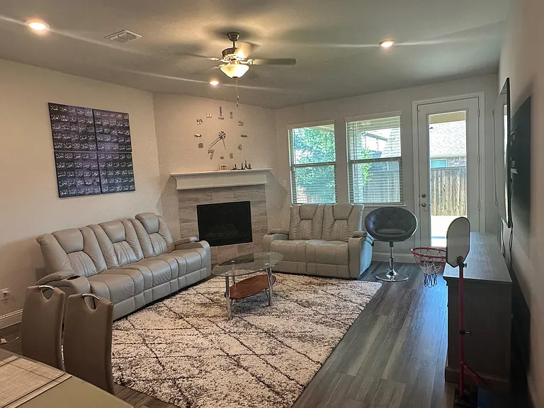 4130 Bullwhip Creek Ln — Photo 6
