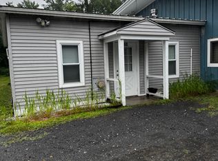 8068 Albany Post Rd #4, Red Hook, NY 12571