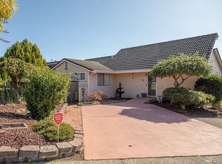 2938 Pawnee Dr, Bremerton, WA 98310