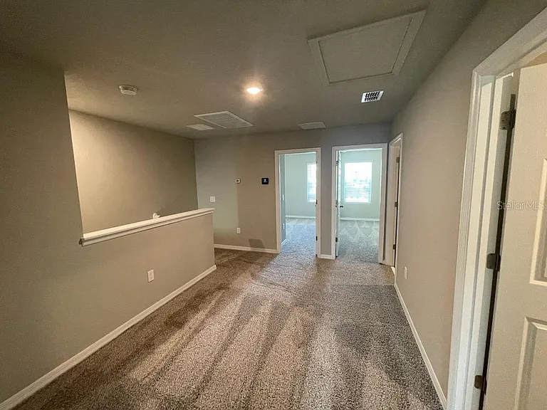 513 Legacy Loop — Photo 10