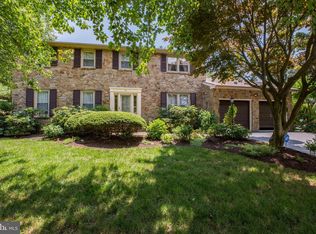 2 Stuyvesant Dr, Hockessin, DE 19707